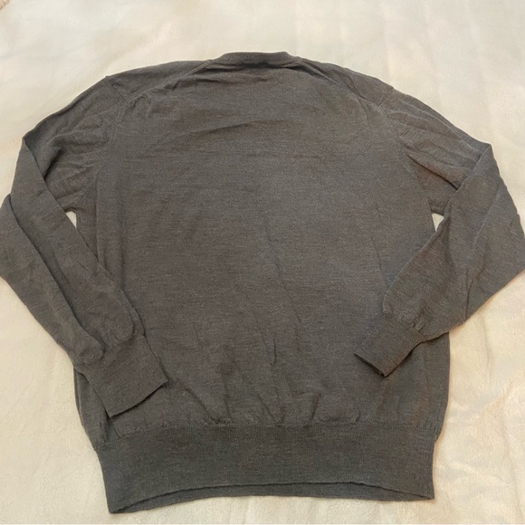 Valentino Maglia Gray Wool V-neck Sweater *flaw* Size Large 2983 - Picture 15 of 16